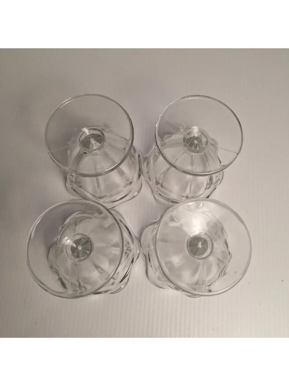 SET OF (4) ANCHOR HOCKING CLEAR GLASS TULIP ICE CREAM/SUNDAE/SHERBET DISHES VTG